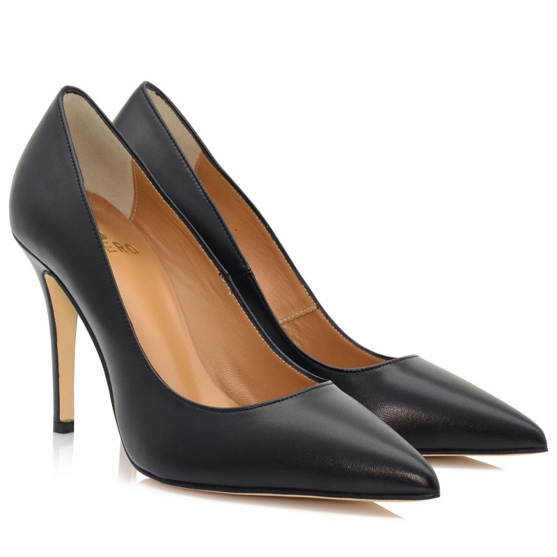 Women's Black Leather Pumps
