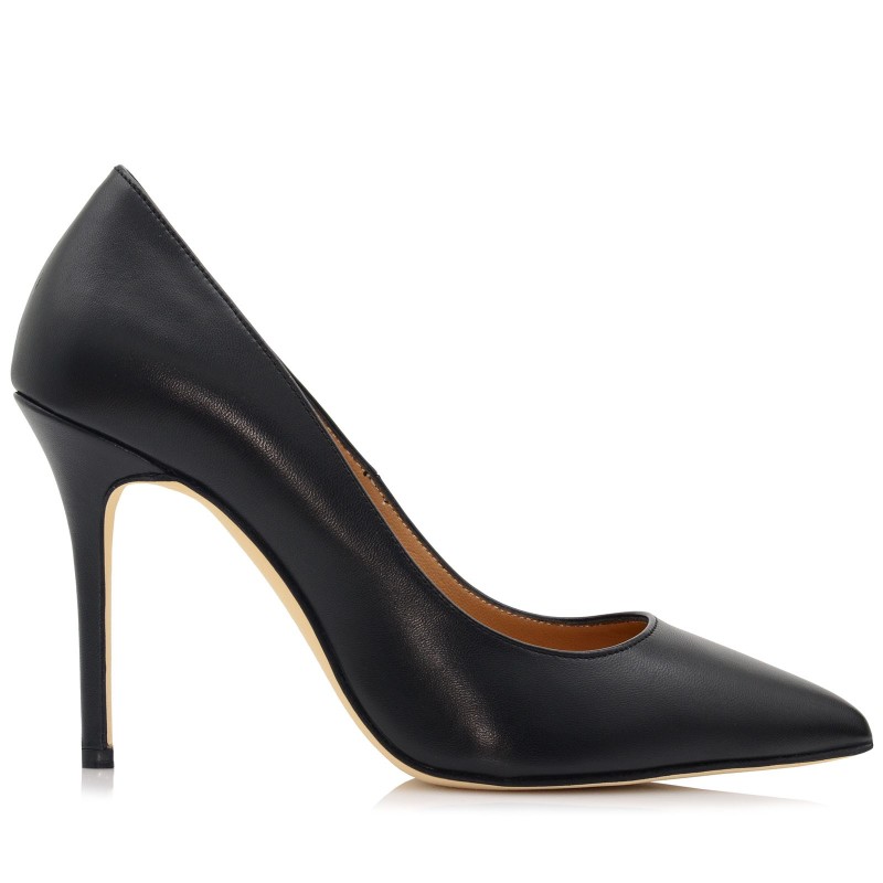 Women's Black Leather Pumps