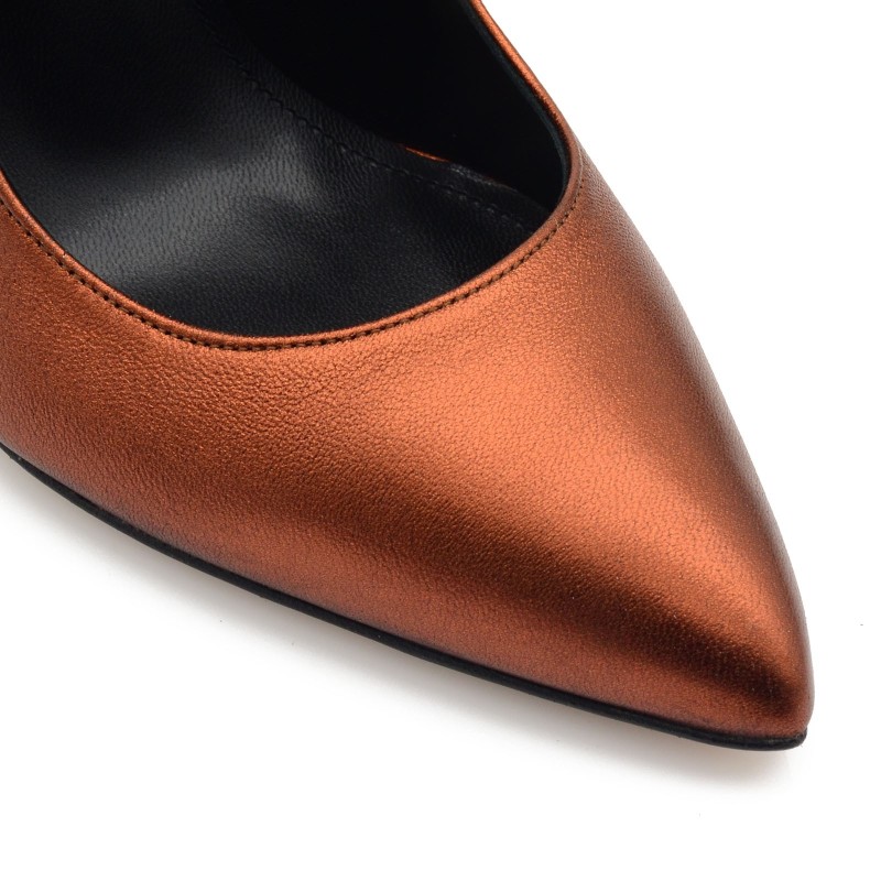 Terracotta Leather Metallic Pumps