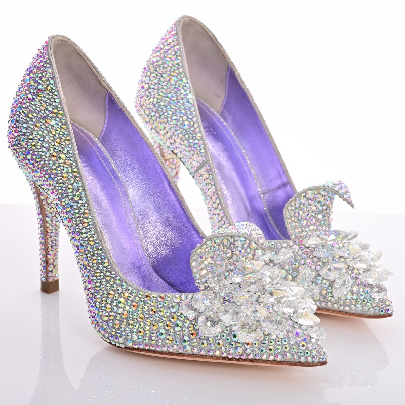 Bridal Pumps With Crystals
