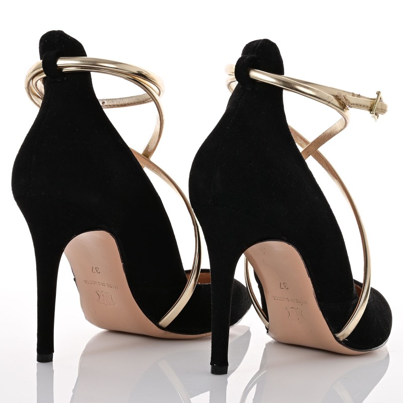 Women's Black Suede Leather Pumps