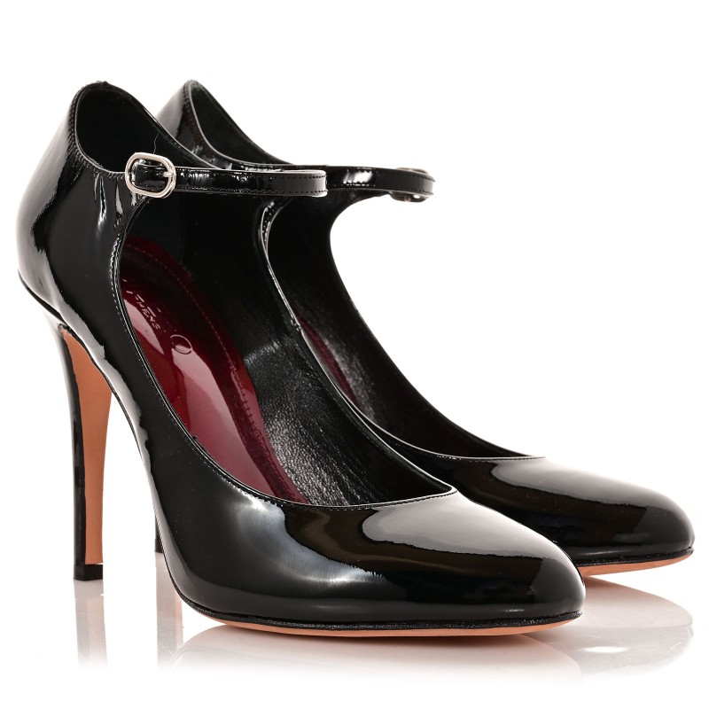 Women Black Patent Leather Pumps
