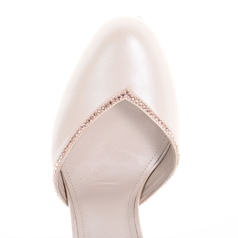 Ivory Pearl Leather Bridal Pumps