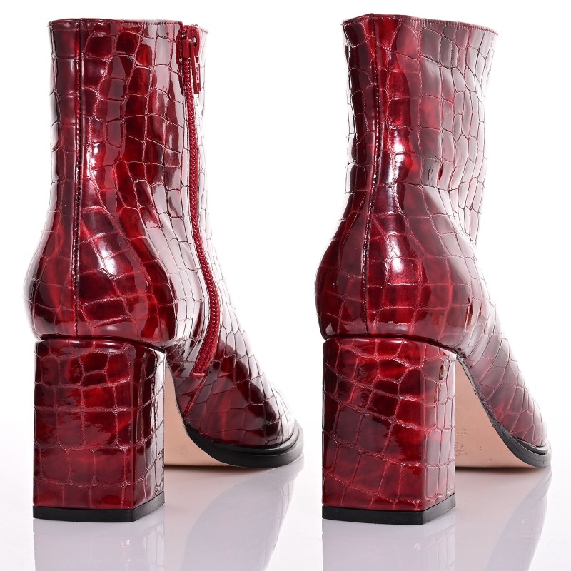 Women's Burgundy Leather Boots