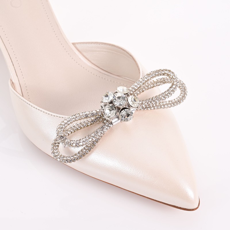Ivory Leather Bridal Pumps
