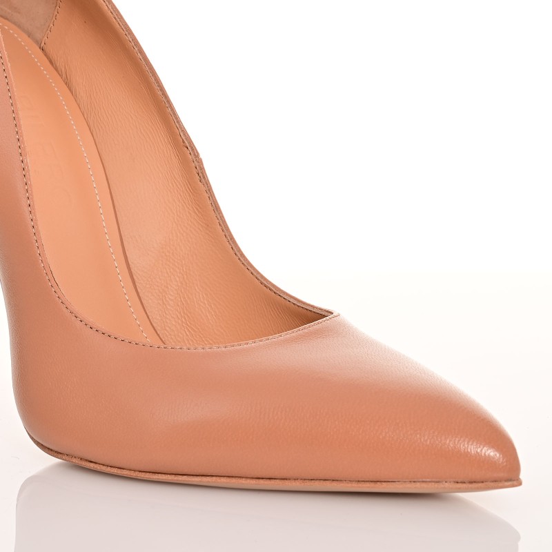Women Biscuit Leather Pumps